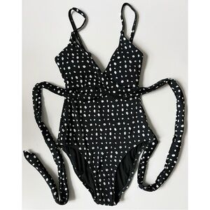 Aerie • NWT Black and White Polka Dot Wrap Swimsuit